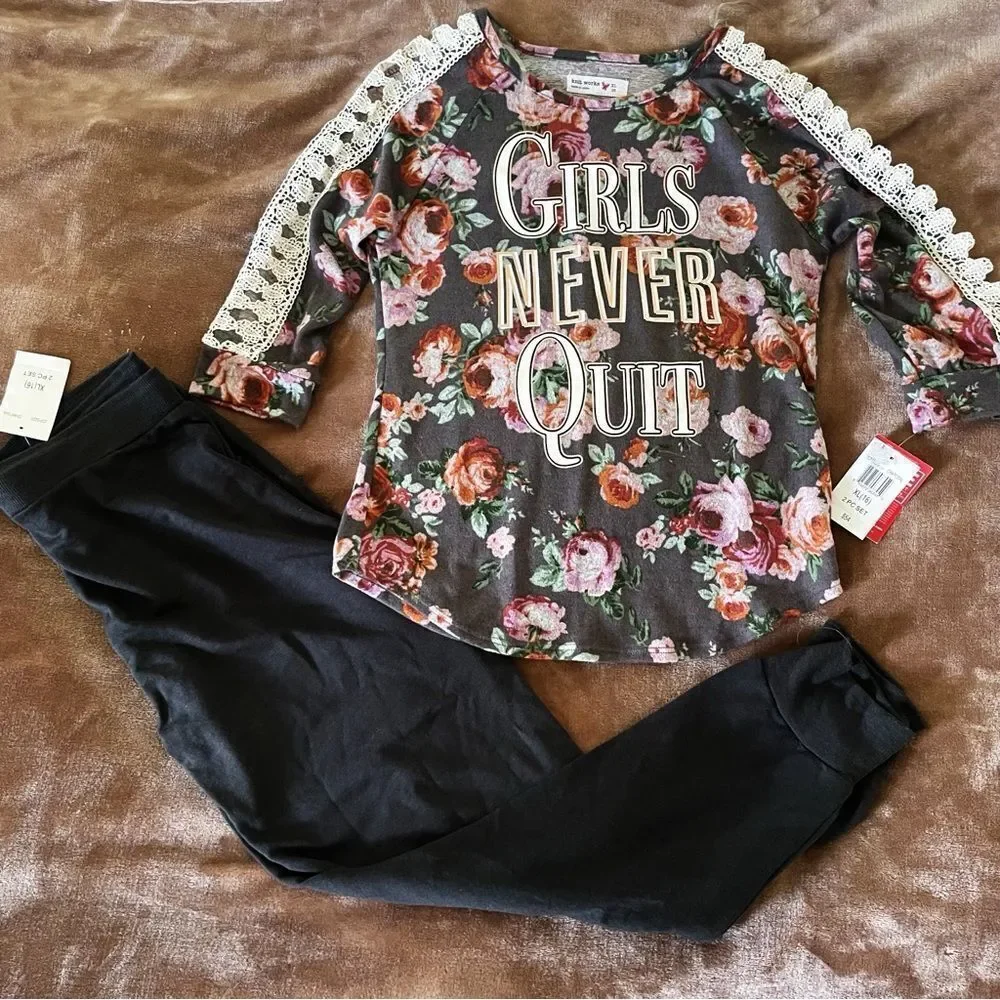 Knitworks Girls Matching Floral Top with Butterfly Accent and Lounge Pants XL